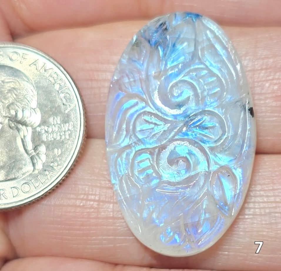 #7 Moonstone Mughal Carving
