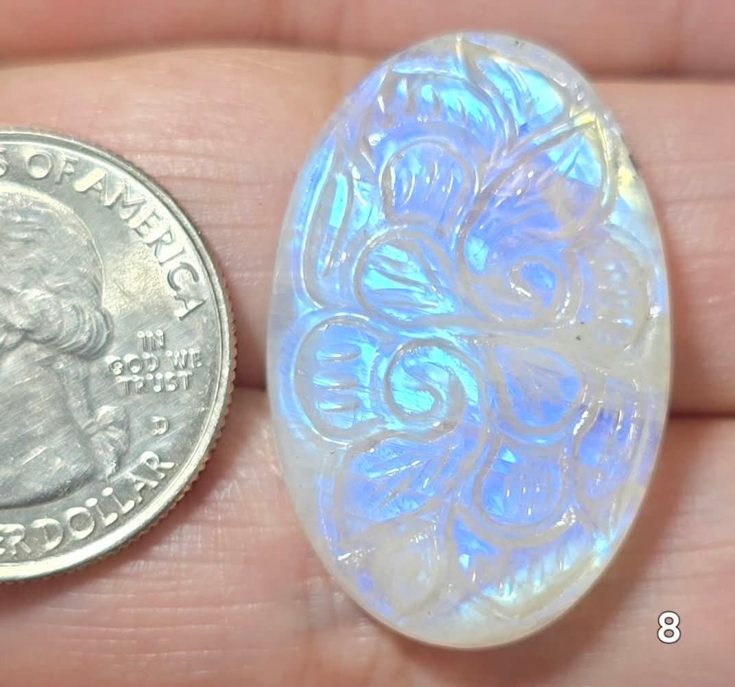 #8 Moonstone Mughal Carving