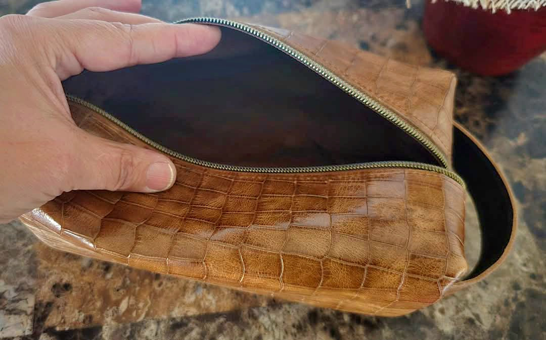 Full Croc Emossed Leather