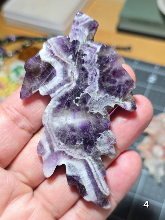 #4 Dream Amethyst Carved Leaf