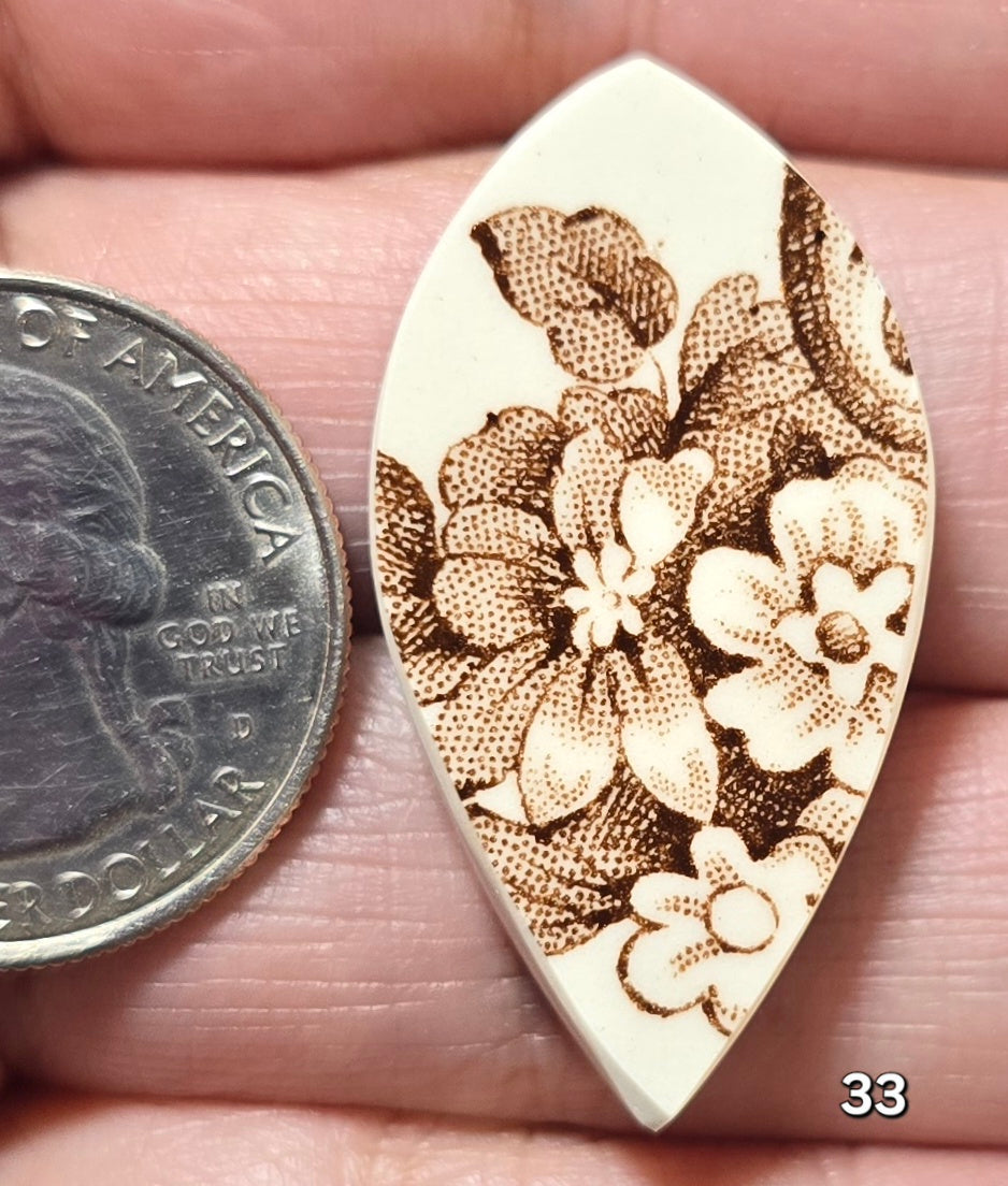 #33 Porcelain Cabochon