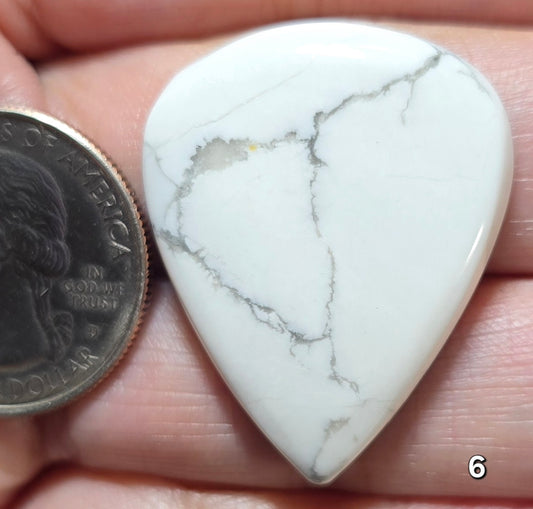 #6 White Howlite