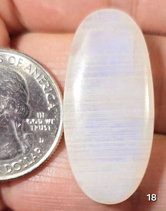 #18 Blue Flash Moonstone