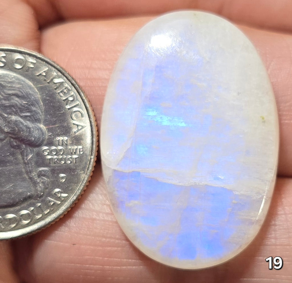 #19 Blue Flash Moonstone