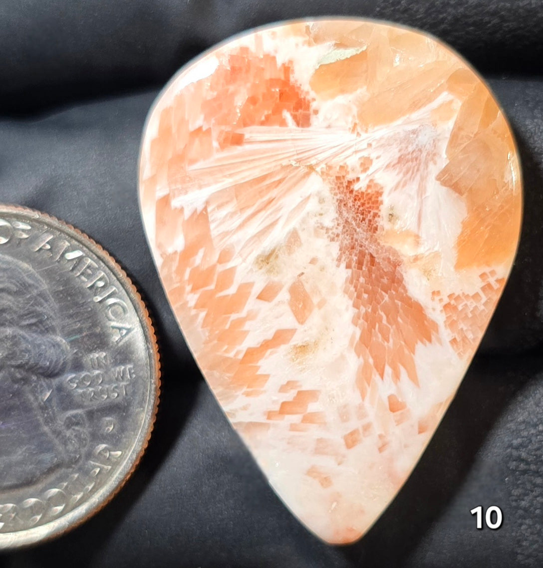 #10 Scolecite with Peach Stilbite