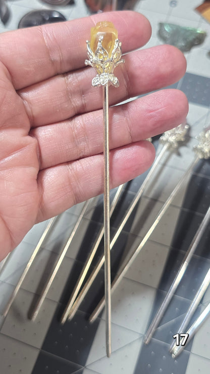 #17 Fluorite Hairpin