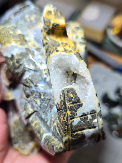 Golden Vein Druzy Agate Elephant