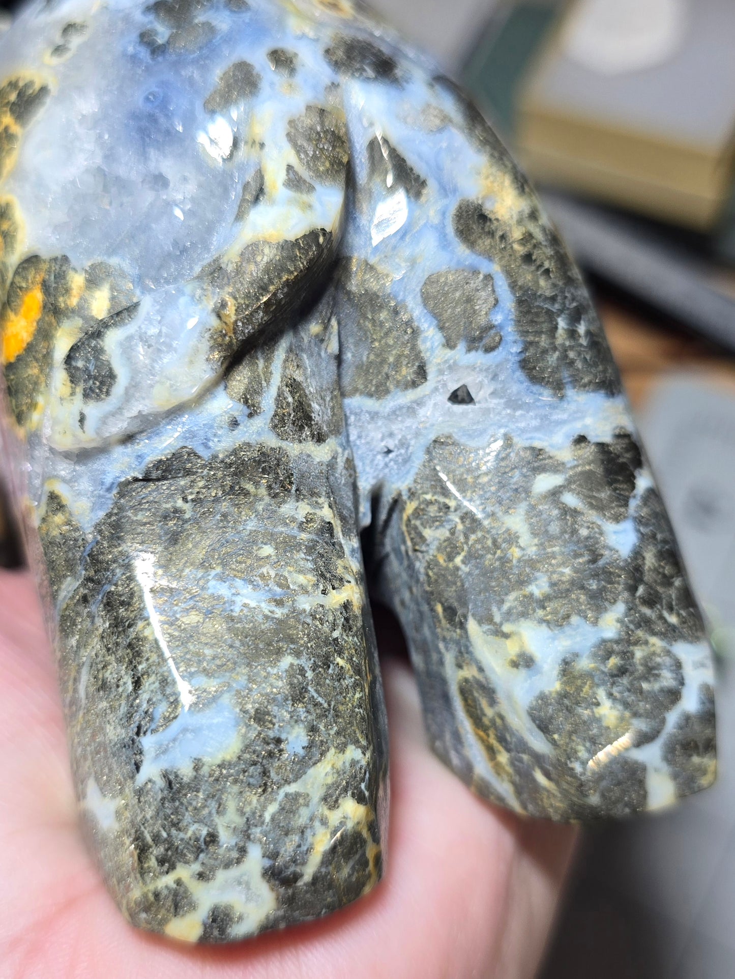Golden Vein Druzy Agate Elephant