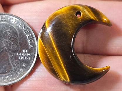 Tiger Eye Carved Moon Bead