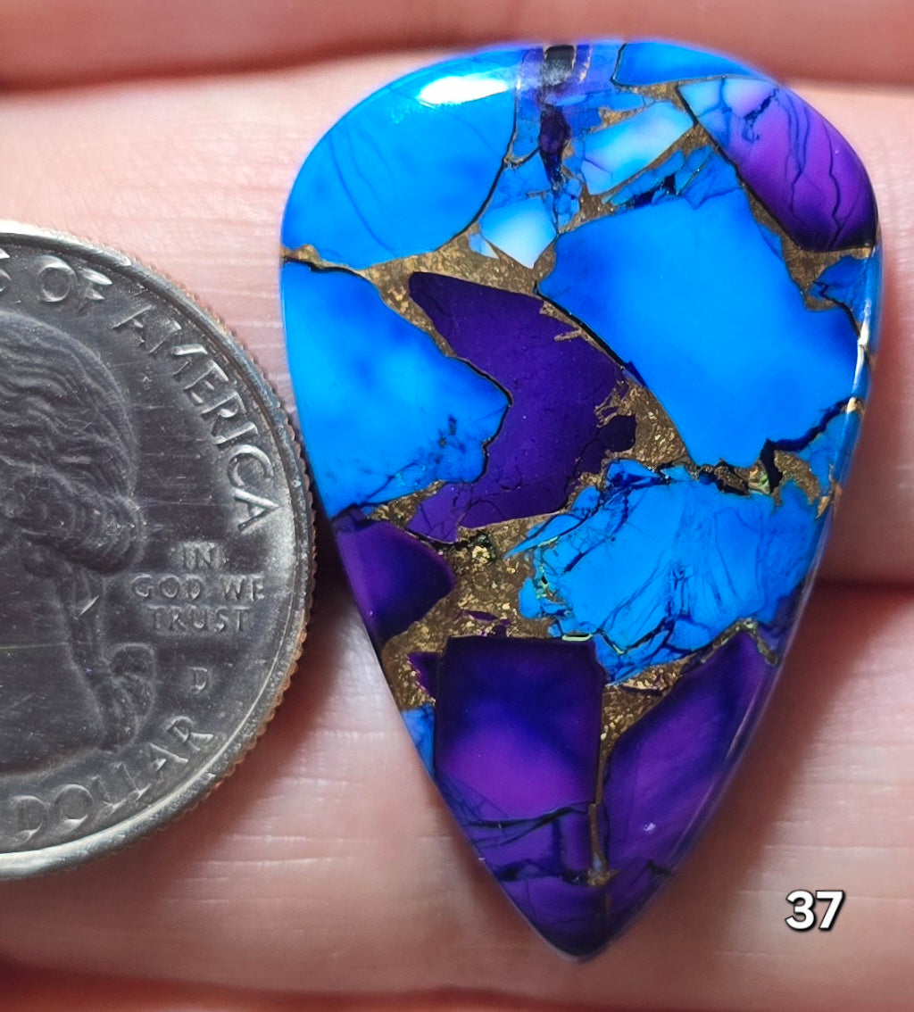 #37 Violet Blue Dahlia