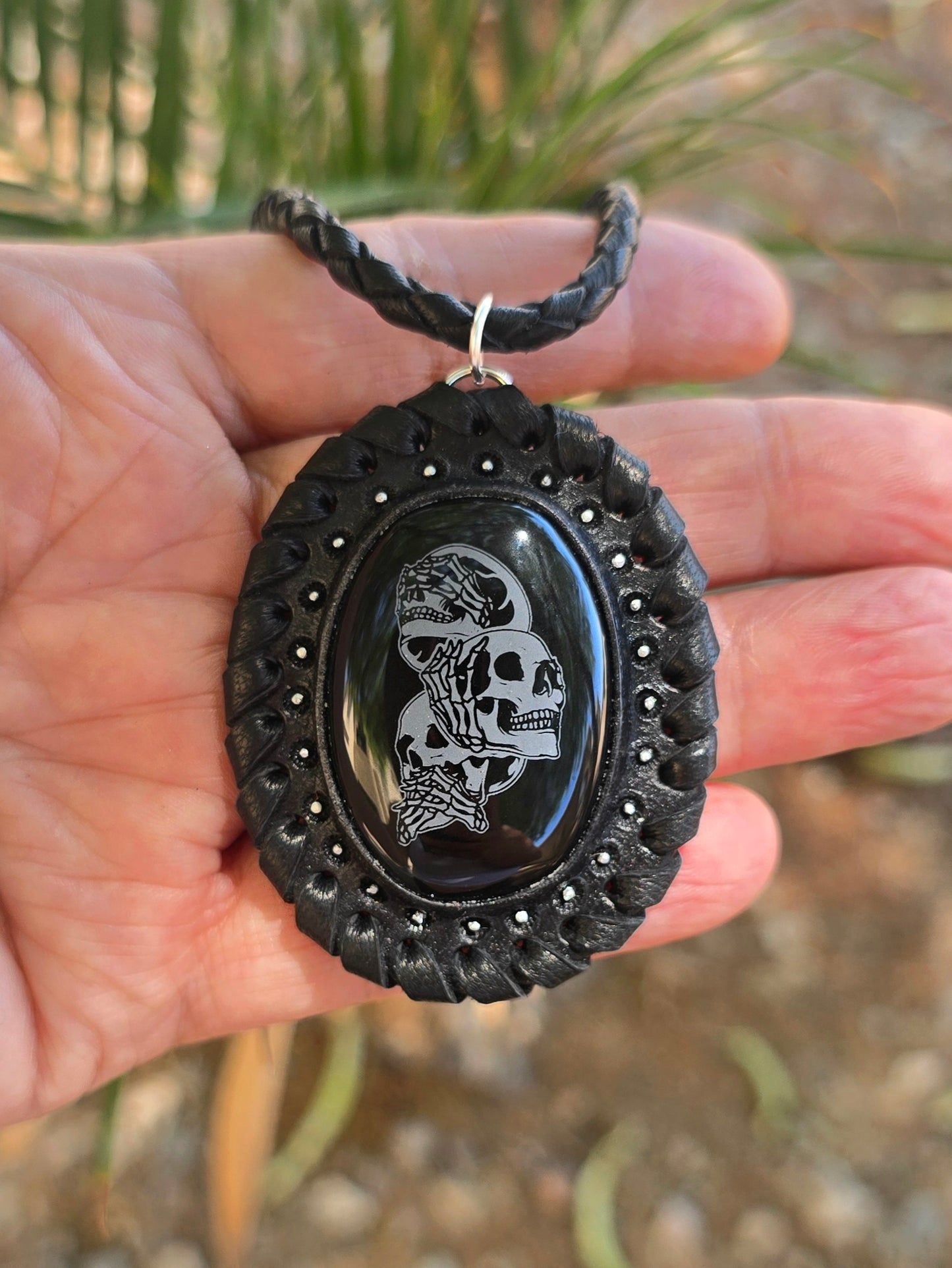 No Evil Outlaw Skulls Leather Neckpiece