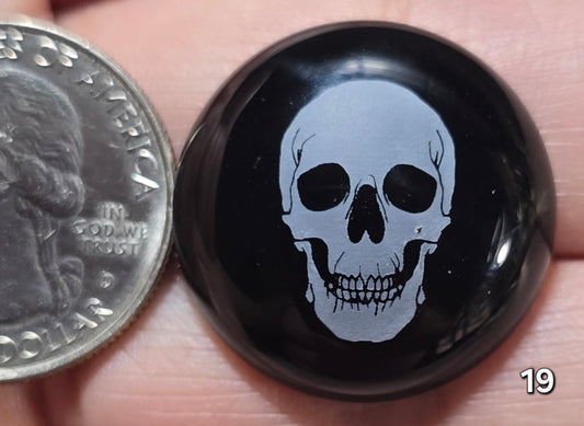 #19 Engraved Black Onyx
