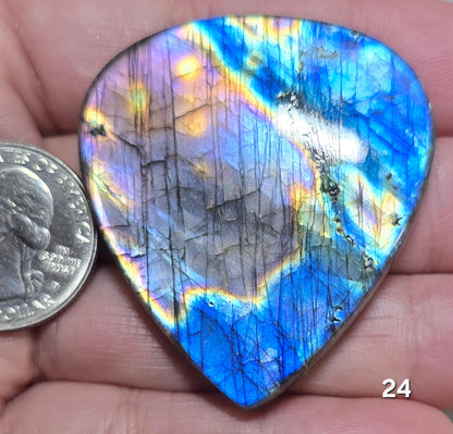 #24 Purple Spectrolite Labradorite