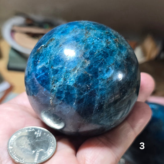 #3 61mm Apatite Sphere