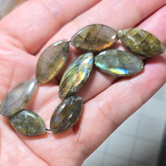Flashy Labradorite Marquis Beads