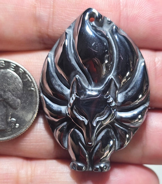 Terahertz Nine-Tailed Fox Pendant