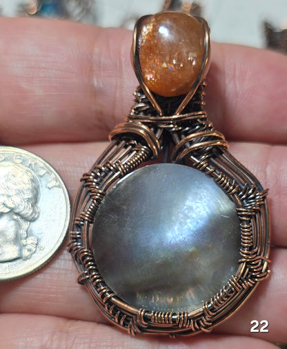 #22 Black Lip MOP Wire-wrapped Pendant