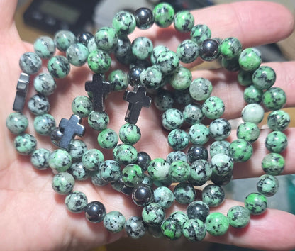 8mm Green Dot Jade w/Hematite Cross