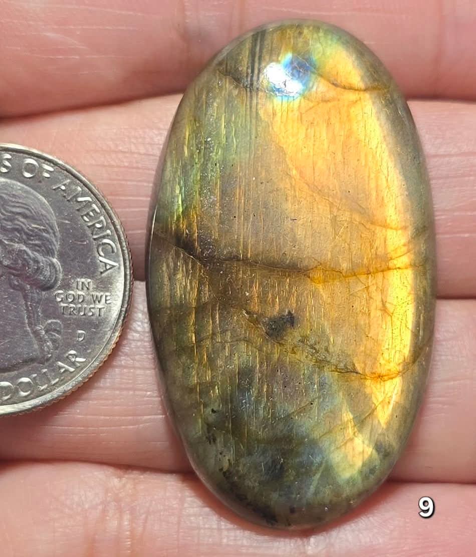 #9 Labradorite
