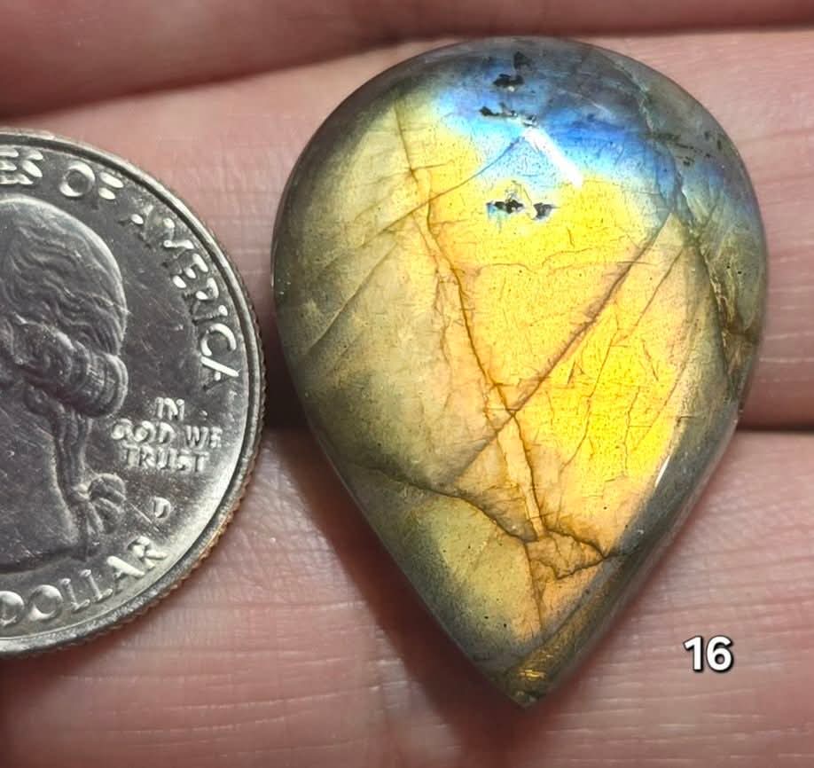 #16 Labradorite