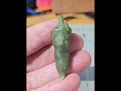 #4 Serpentine Jade Chili Pepper Carving