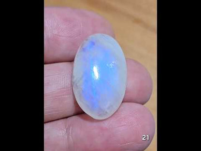 #21 Blue Flash Moonstone