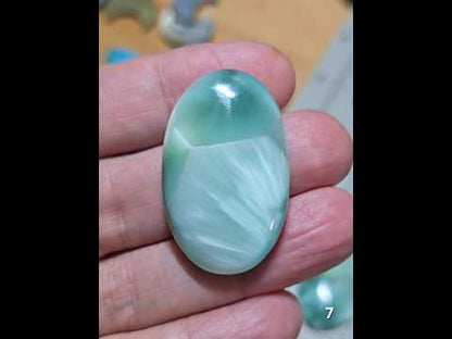 #7 Chatoyant Hemimorphite