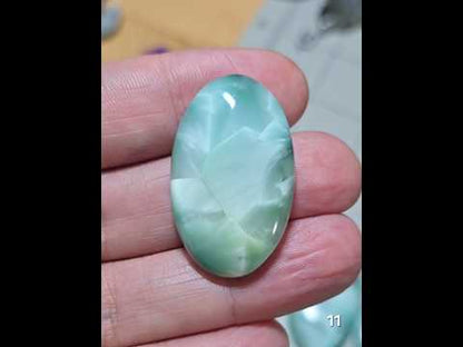 #11 Chatoyant Hemimorphite