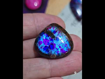 #9 Multi-Color Labradorite