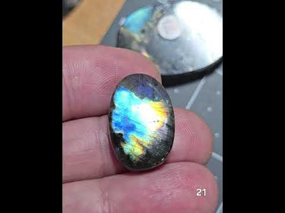 #21 Purple Spectrolite Labradorite