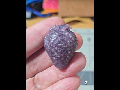 #2 Dream Amethyst Strawberry Carving