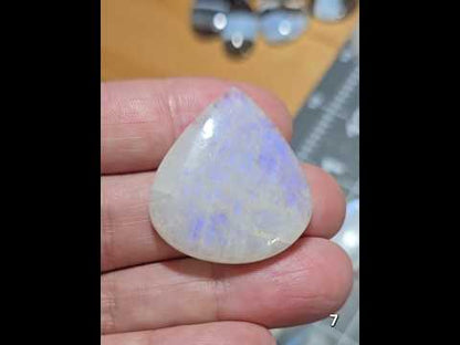 #7 Blue Flash Moonstone