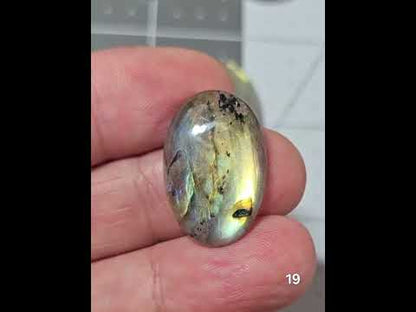 #19 Labradorite