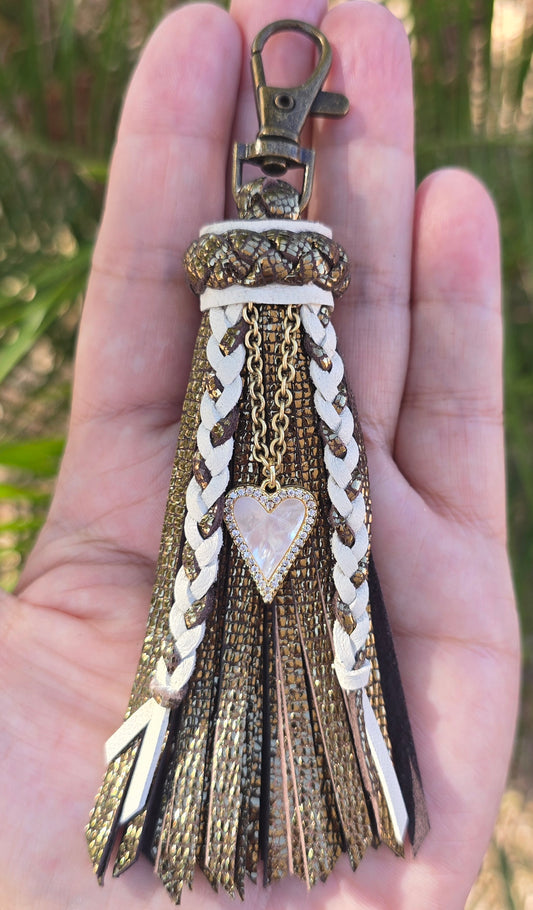 4" Mother of Pearl Zippy Tassel